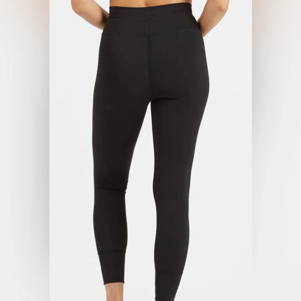 Vuori Black Daily Leggings M - Picture 12 of 12